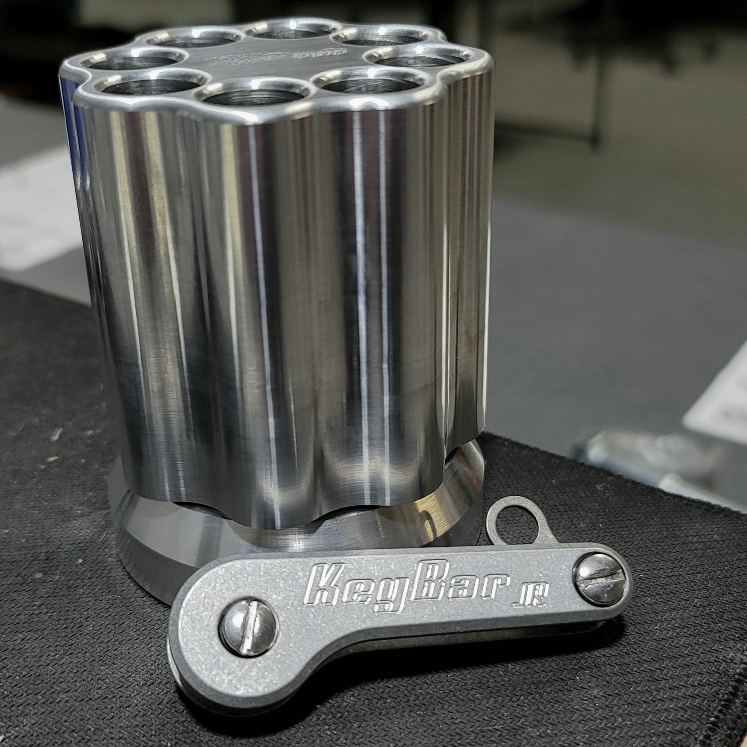 Quick Draw Revolving Pen Holder - Billet Aluminum - Image 7