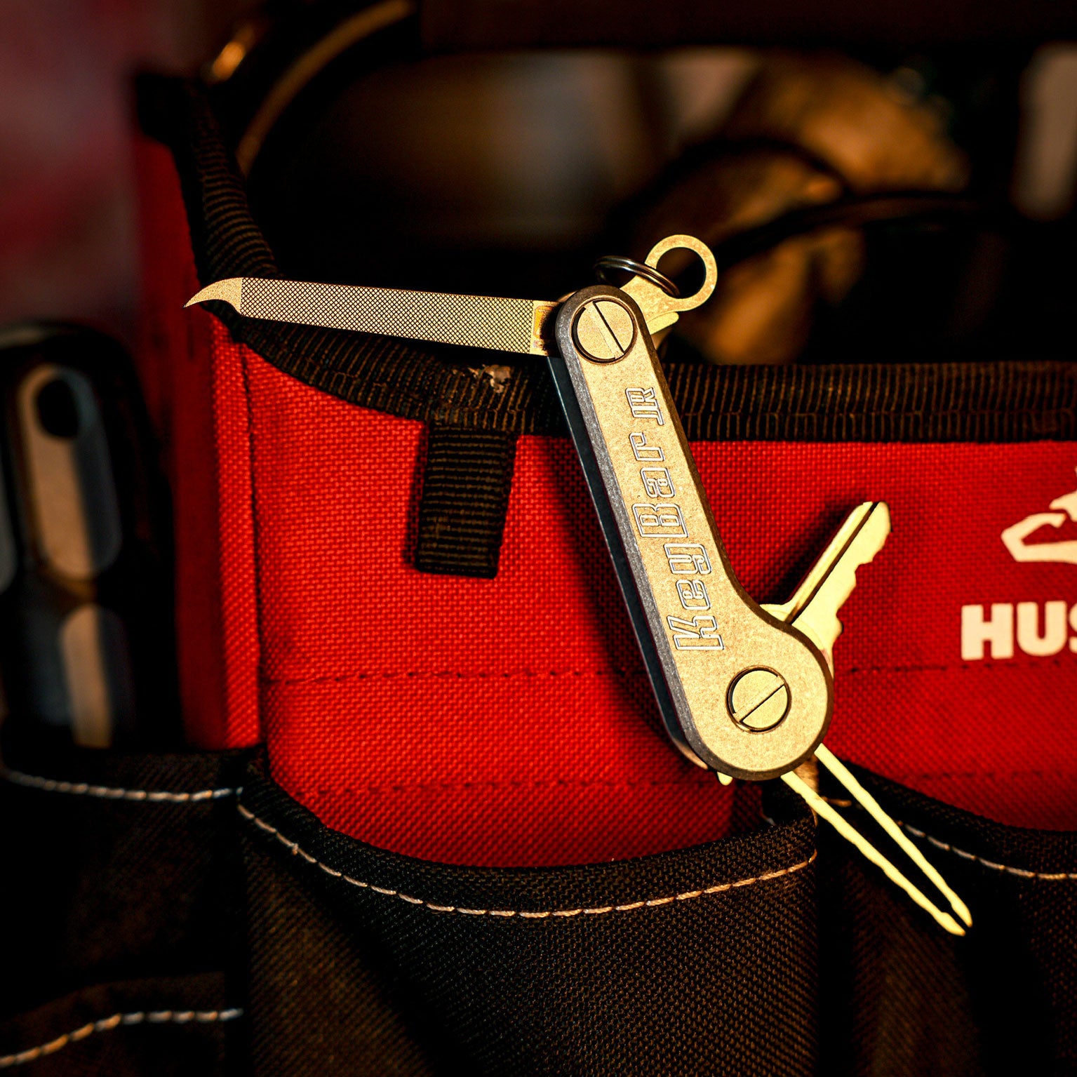 Aluminum-KeyBar-JR-Key-and-Tool-Holder-open-front-toolbag