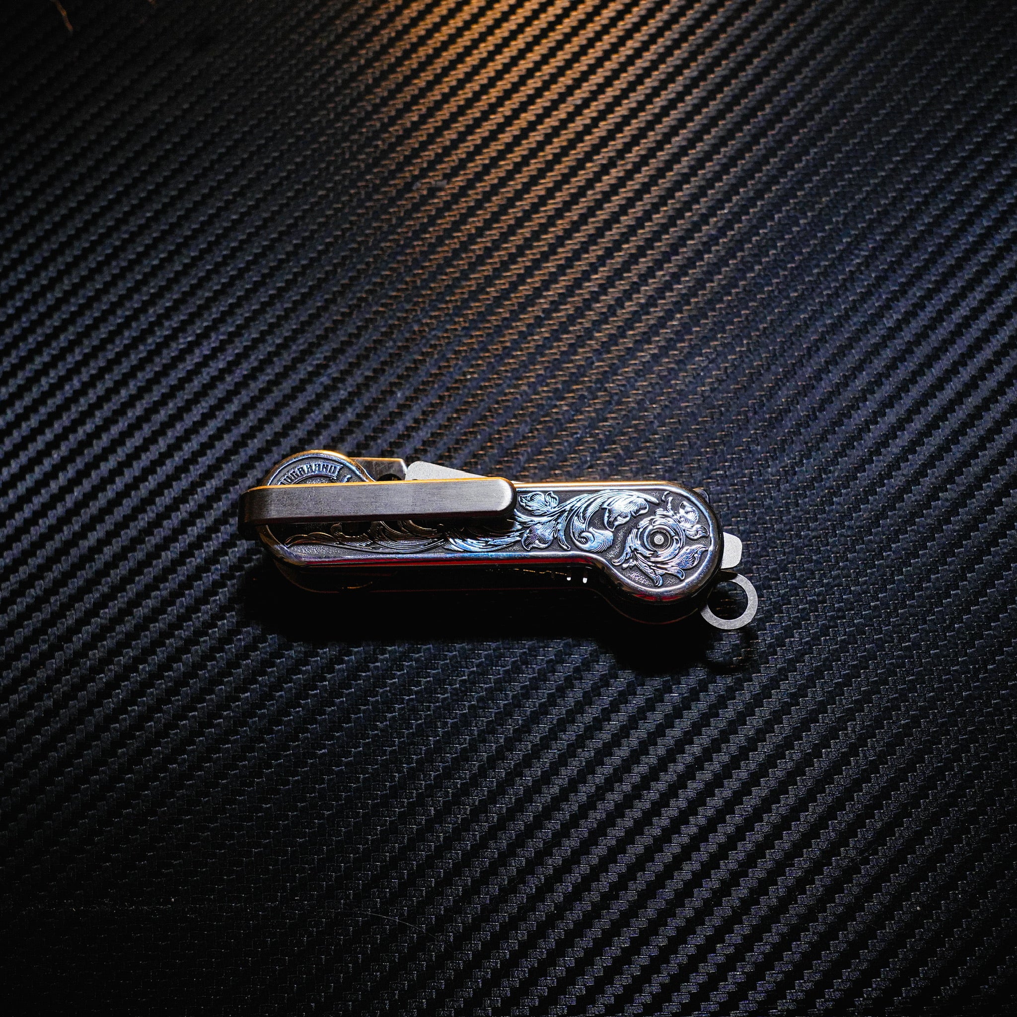 Aluminum Engraverhand with titanium deep carry pocket clip closed back.
