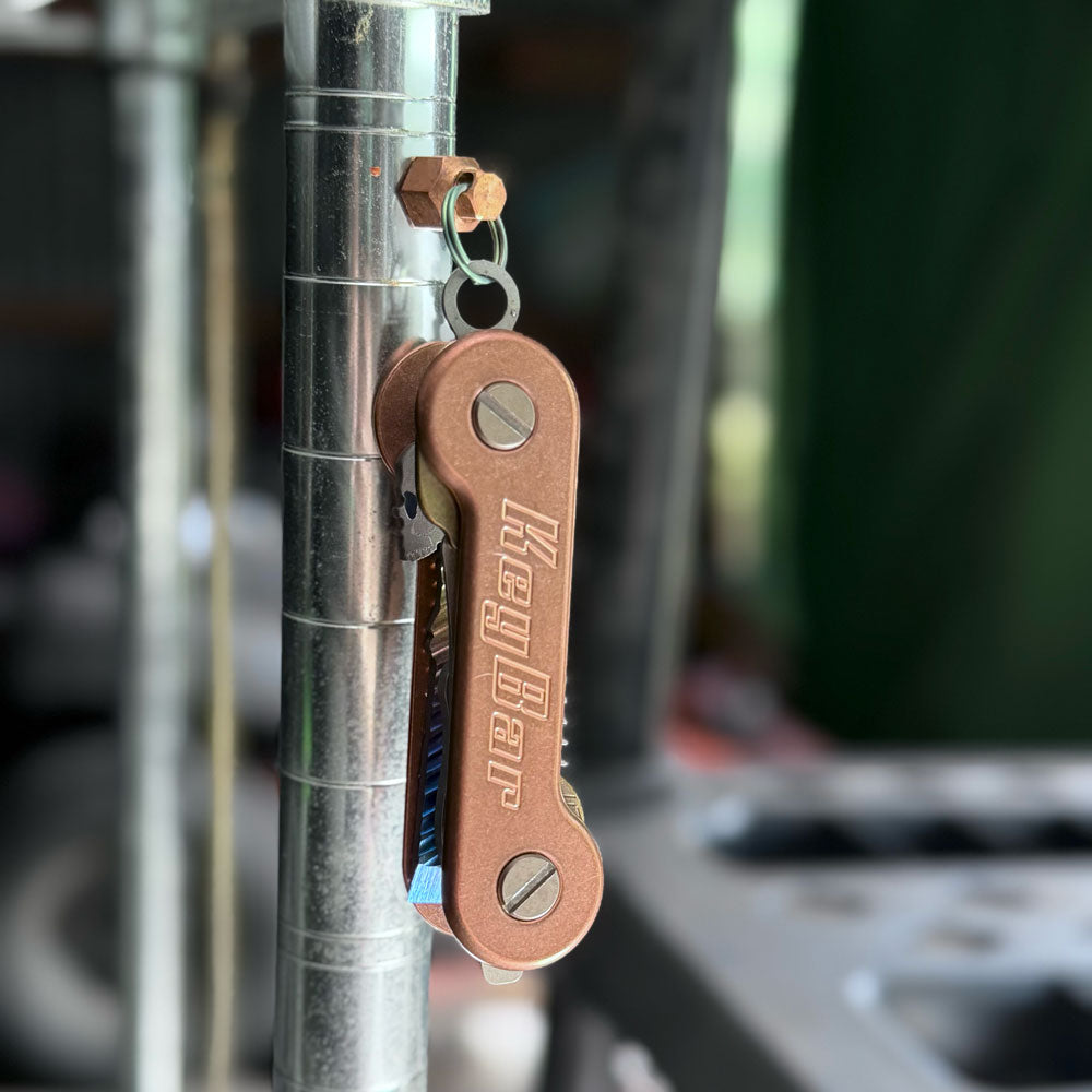 Small MagNut Quick Release System