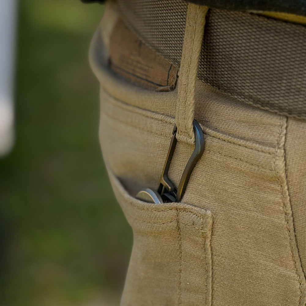 Titanium-Keyrabiner-5.0-on-KeyBar-Key-and-Tool-Holder-hanging-off-belt-loop