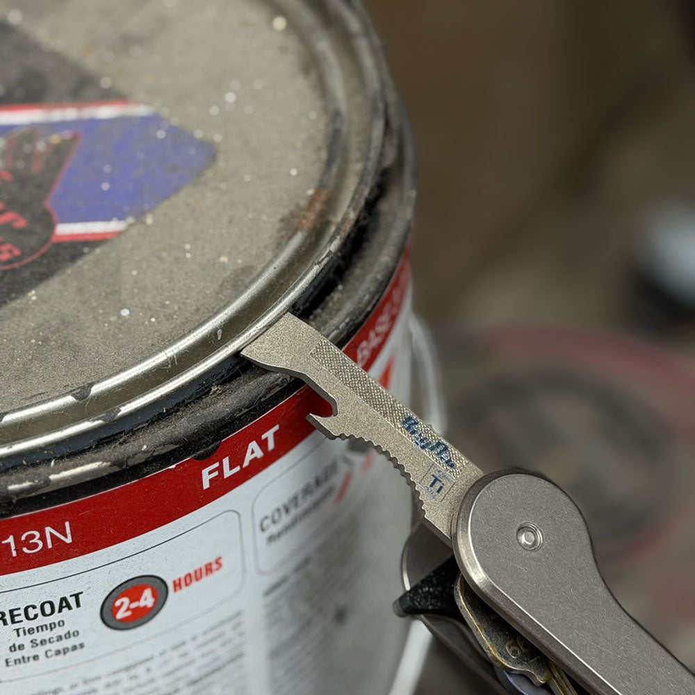 Titanium-Multi-Tool-KeyBar-Key-and-Tool-Organizer-paint-can