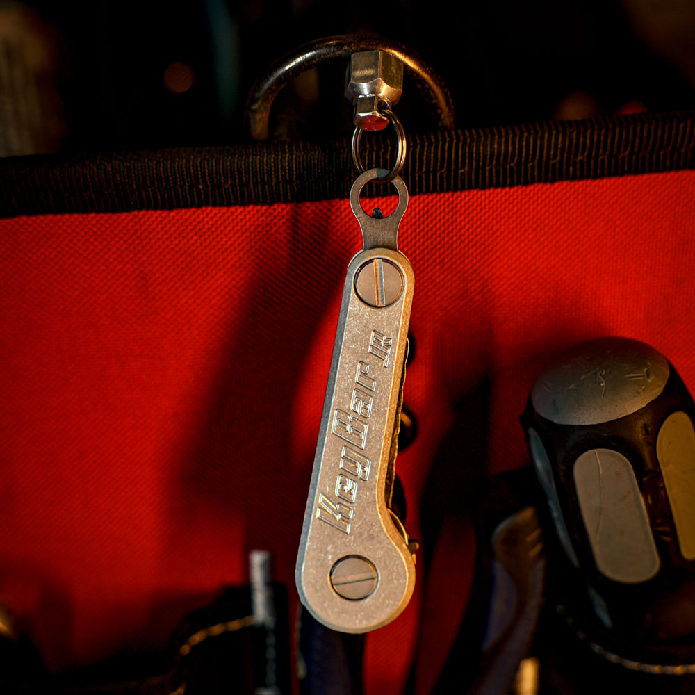 Stonewashed Aluminum KeyBar JR | Compact Aluminum Key & Tool