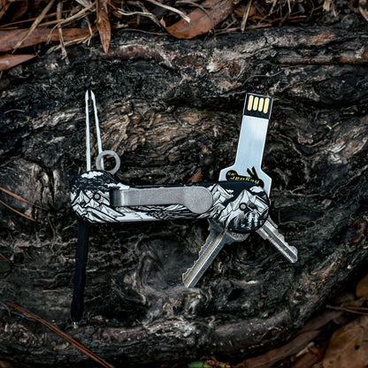 Black_Anodized_Aluminum_Sierra_Aluminum_KeyBar_Key_and_Tool_Organizer_open_back_with_flash_drive_titanium_tweezers_and_pen_insert