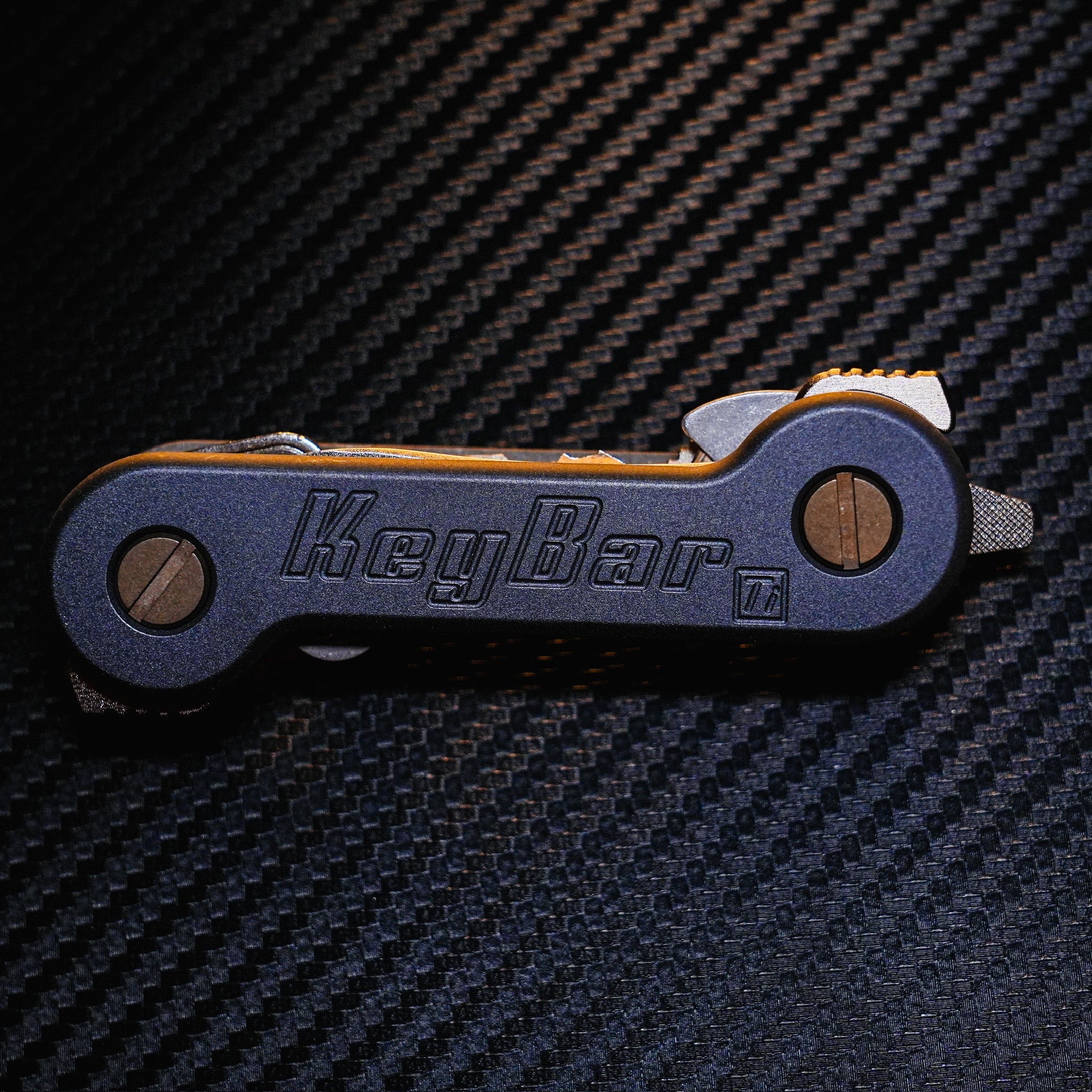 Midnight Titanium KeyBar Key and Tool Holder closed front.